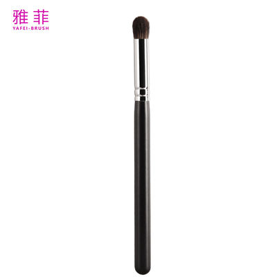 Buy A36 Flat Soft Raccoon Dog Hair Eyeshadow Makeup Brushes With Custom Logo online manufacture