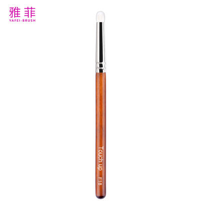 Buy F18 Single Eyeshadow Brush White Goat Hair Smudge Brush Wood Handle Customize 100% Checked online manufacture
