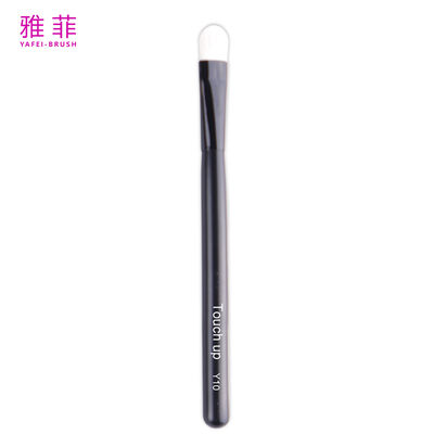 Buy Classic Professional Large Brush Head Pure Wool Eyeshadow Blending Brush, OEM/ODM Services Available-Product Code: Y10 online manufacture