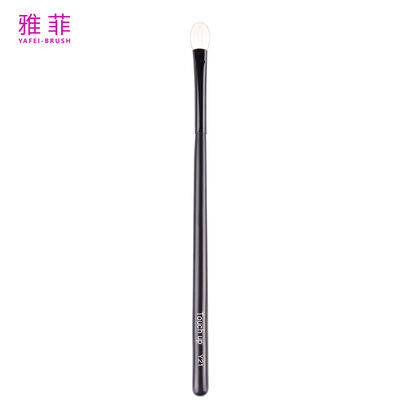 Buy Pure White Wool Hair Eyeshadow Blending Brush, OEM/ODM Services Available-Product Code: Y21 online manufacture