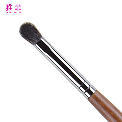 Professional Handmade Goat Hair Concealer  Brush, OEM/ODM Services Available-Product Code: TOUCH UP 39