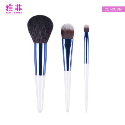 Angled Large Coverage Concealer Brush, OEM/ODM Services Available-Product Code: Y